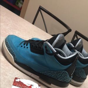 Jordan 3 Powder Blue